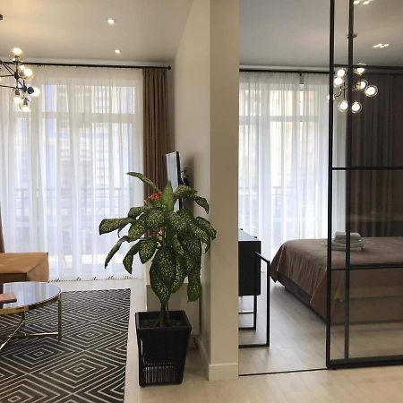*Luxury Apartment In The City Center* Kyiv Exterior photo